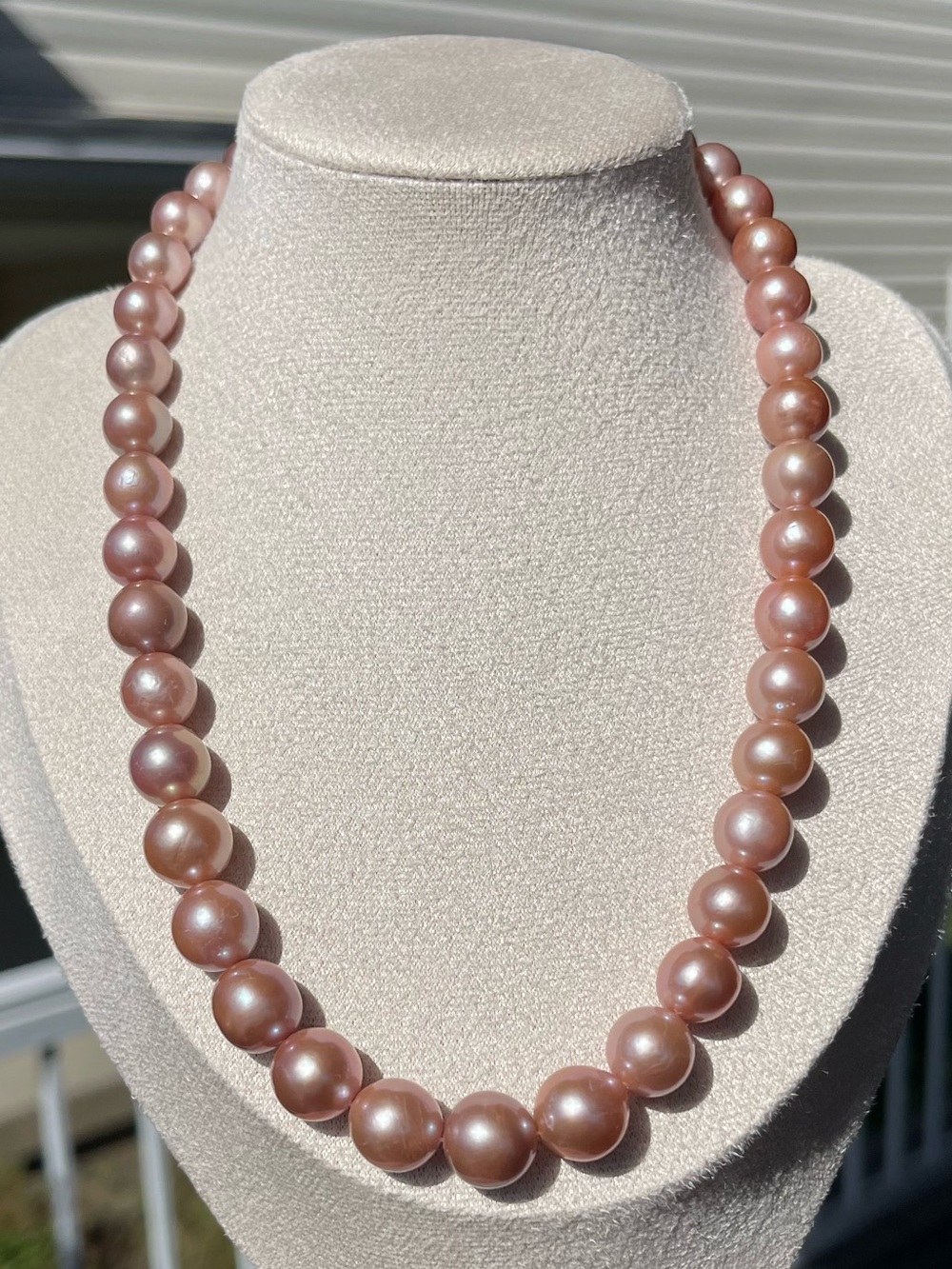 12 mm Luxurious Genuine Pink Pearl Necklace - Elegant Women's Jewelry